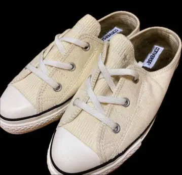 CONVERSE 크림색 코듀로이 퍼 슬립온