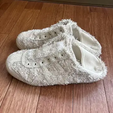 오니츠카타이거 22.5