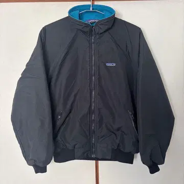 patagonia 80s 쉘드 신틸라 삼각형 택 초기 래글런 블랙