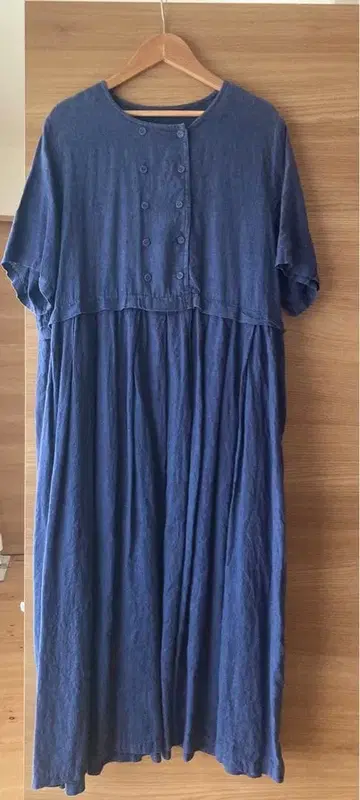 네스트로브 원피스