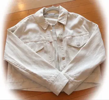 ZARA 화이트 데님 자켓