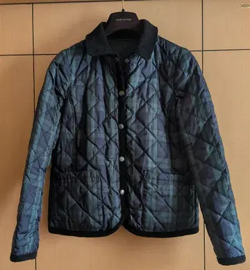 매킨토시 철학 리버서블 다운 퀼팅 코트