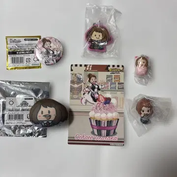 우라라카 오챠코 캐릭터 굿즈 세트