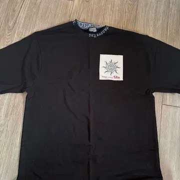 도쿄 구울전 우타 T셔츠