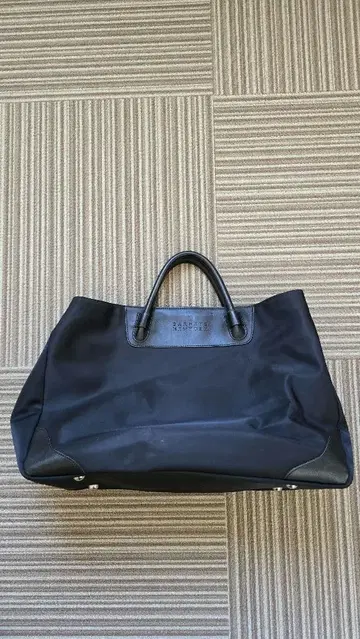 BARNEY'S NEW YORK 토트백 블랙