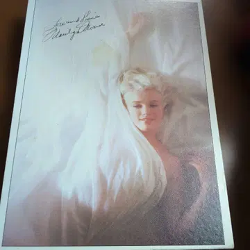 마릴린 먼로 직소 퍼즐