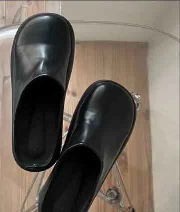 wee9s chubby flat shoes 사보 슬립온