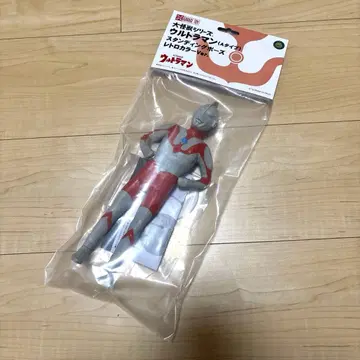 대괴수 시리즈 울트라맨 (A 타입) 스탠딩 포즈 레트로 컬러