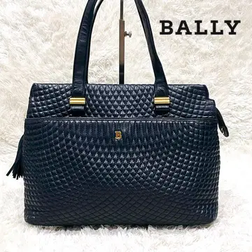 새상품급 BALLY 숄더백 가죽 퀼팅 골드 로고 프린지