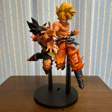 드래곤볼 인형뽑기 경품 손오공, 버독