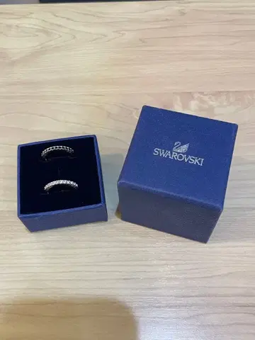 Swarovski 반지 2개 세트