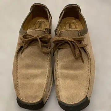 Clarks ORIGINALS 나탈리 베이지 스웨이드 24.5