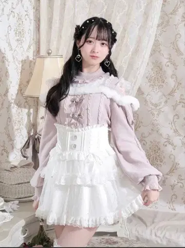 [새상품] NOEMIE 비쥬 리본 케이블 오프숄더 퍼 니트 핑크