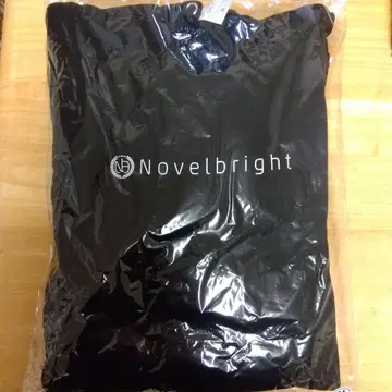 Novelbright CIRCUS 후드티