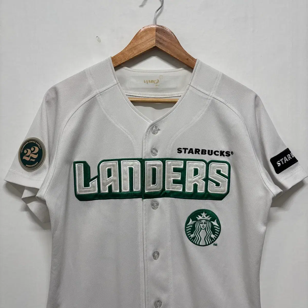 SSGランダース ポチャッコ ユニフォーム SSG Landers Pochacco Uniform 85 on Bunjang Global Site.