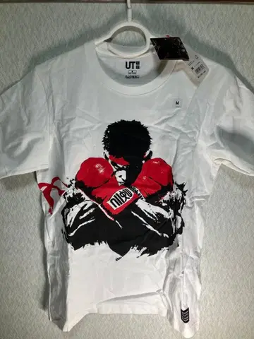 유니클로 UT 스트리트 파이터 콜라보 T셔츠