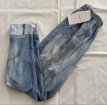 새상품 와코루 Wacoal 츠모리치사토 데님풍 팬츠 사이즈 M