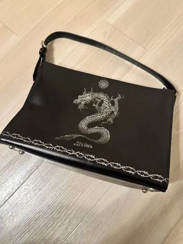 JeanPaulGAULTIER 고티에 dragon 용 숄더백 Y2K