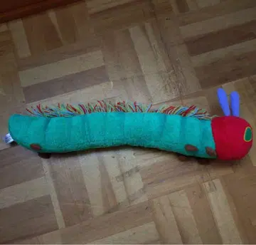 배고픈 애벌레 봉제 인형