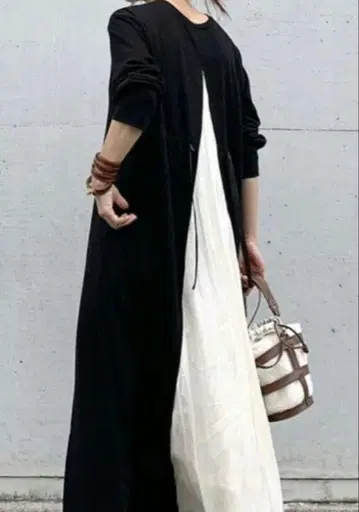 레이어드 스타일 백 오픈 엘레강트 하늘하늘 롱 원피스 프리