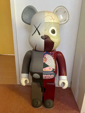 KAWS OriginalFake Dissected 1000% 피규어