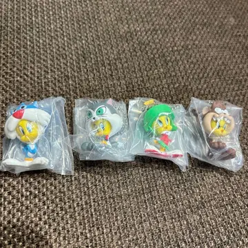 트위티 코스프레 스윙 피규어 루니툰 4개 세트