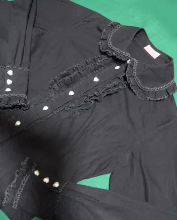 Petit 프릴 블라우스 블랙 BABY,THE STARS SHINE