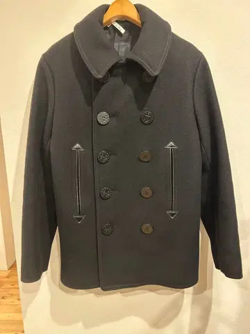 버즈릭슨 윌리엄 깁슨 피 코트