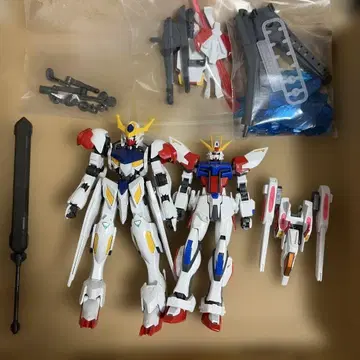 HG 건담 발바토스 루푸스 스타 빌드 스트라이크 조립 완료 정크