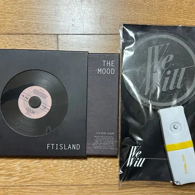 FTISLAND 더 무드 앨범 + 응원봉