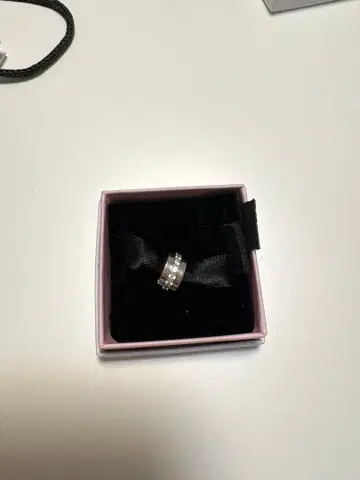 판도라 클리어 스파클링 로우 클립 참