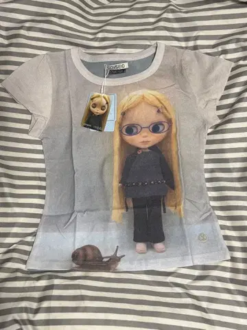 COYSEIO BLYTHE 그래픽 티셔츠 1