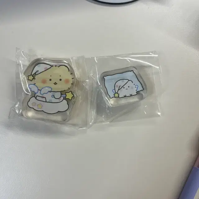 스튜디오17 망그러진곰 아크릴 스탠드 2종 세트 미개봉 새상품