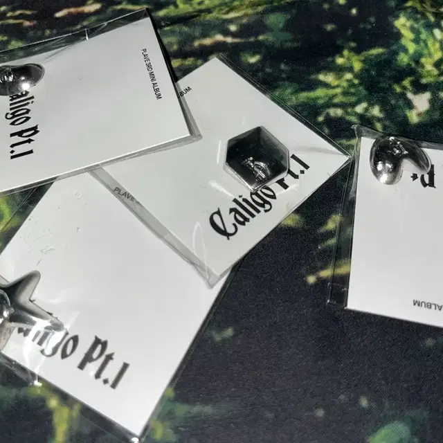 개당 5000원 플레이브 Caligo Pt.1 앨범 지비츠, plave