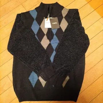 VIESTE 다이아몬드 패턴 집업 니트