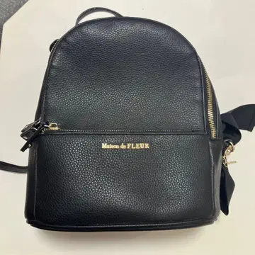 Maison de FLEUR 블랙 백팩
