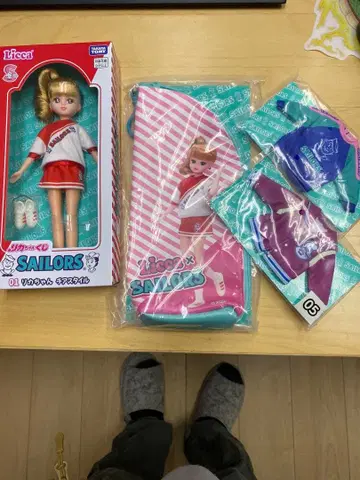 리카 세일러 인형 본체와 의상 세트