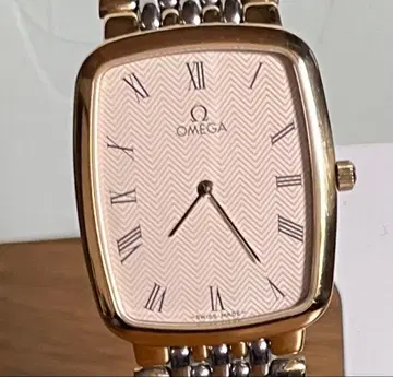 OMEGA 남성용 쿼츠 손목시계 베이지 다이얼