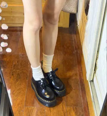 닥터마틴 1461 쿼드 신발