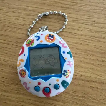 반다이 다마고치 컬러풀 디자인