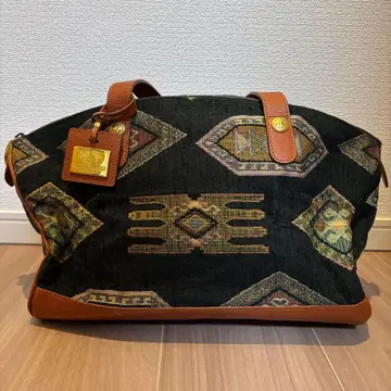 펠레 보르사 PELLE BORSA 기하학 패턴 핸드백