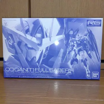 건담 프라모델 RG 리얼 그레이드 더블오 퀀터 풀세이버