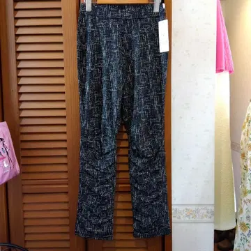 새상품 택 포함 스트레치 트위드풍 캐주얼 팬츠 일본제