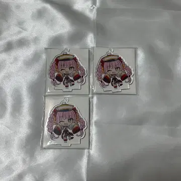 도쿄 에이리언즈 하오하오 카페 아크릴 스탠드 라이카 3점