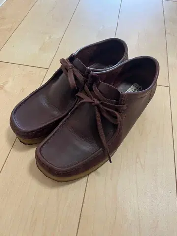 클락스 남성용 왈라비 다크 브라운 가죽 모카신