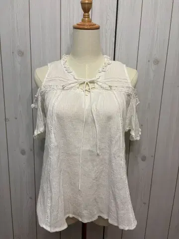 헤이세이 레트로 LIZ LISA 화이트 오프숄더 레이스 셔츠