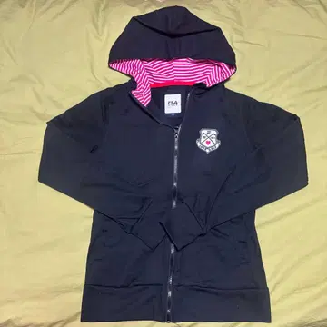 FILA 네이비 후드 부착 후드티와 스트라이프 터틀넥 세트