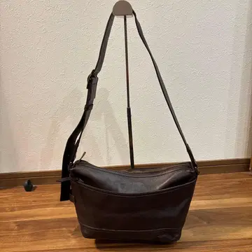 [새상품급] 유나이티드 애로우즈 가죽 천연 가죽 숄더백 다크 브라운