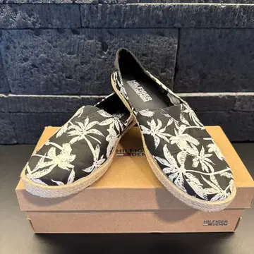 새상품급 HILFIGER DENIM 꽃무늬 슬립온 블랙