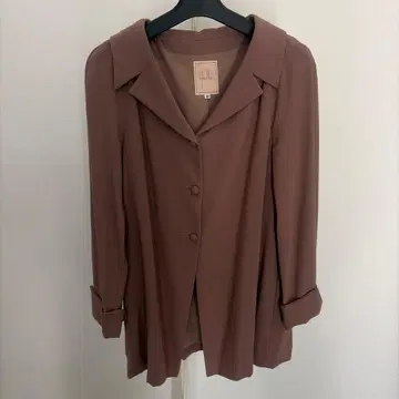 시빌라 테일러드 자켓